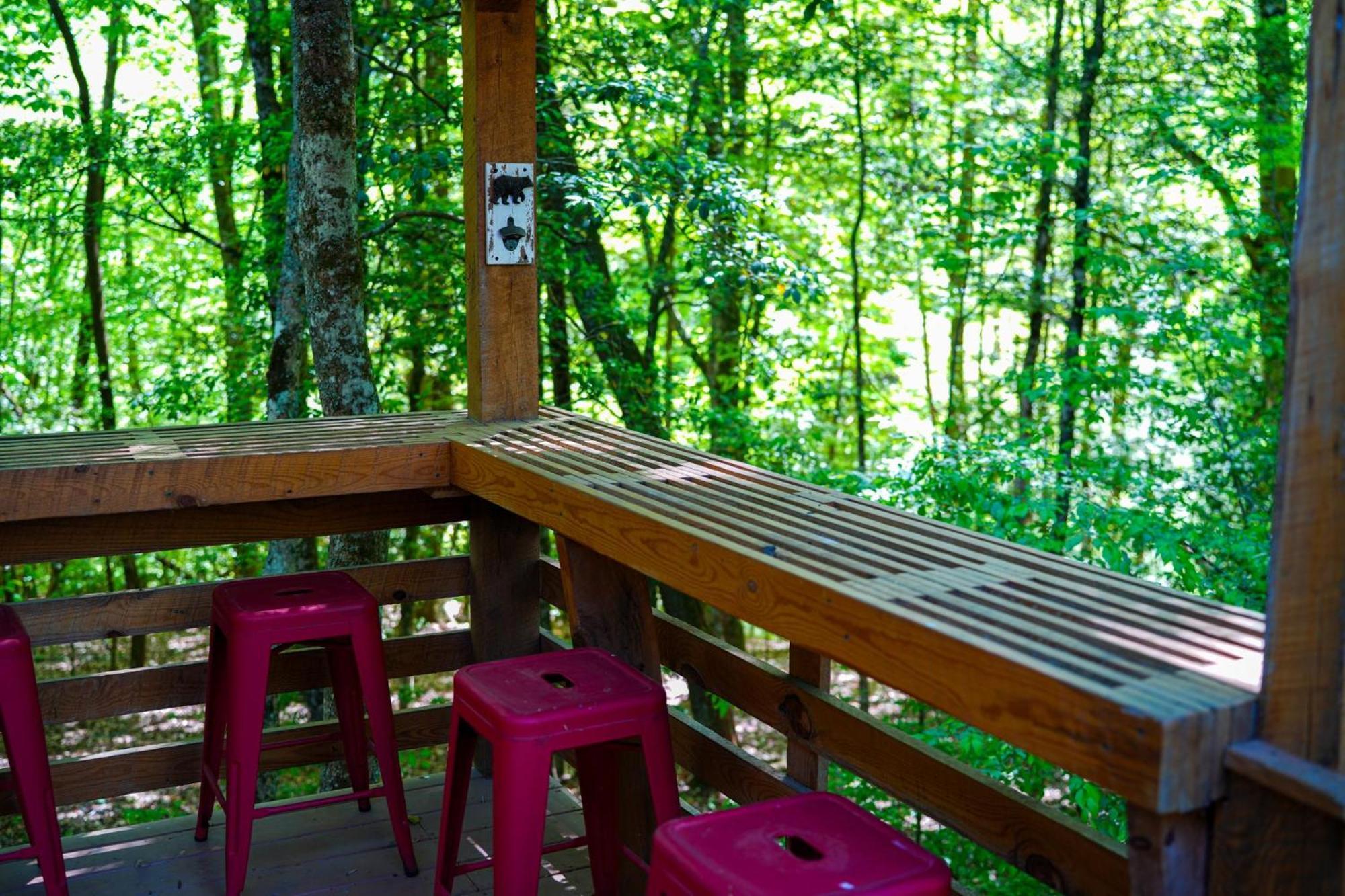 The Big Little Cabin - Hot Tub & Playground ดาห์ลอนีกา ภายนอก รูปภาพ